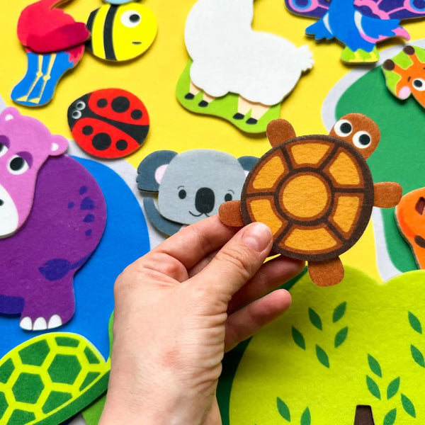 KidsFam Interactive Montessori Felt Storyboard Blanket