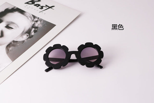 Flower shaped UV Sunglasses